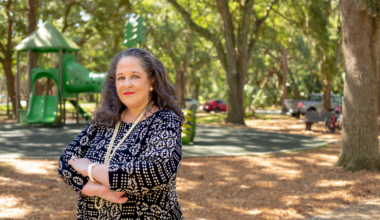 Nancy Velardi Headshot (1)