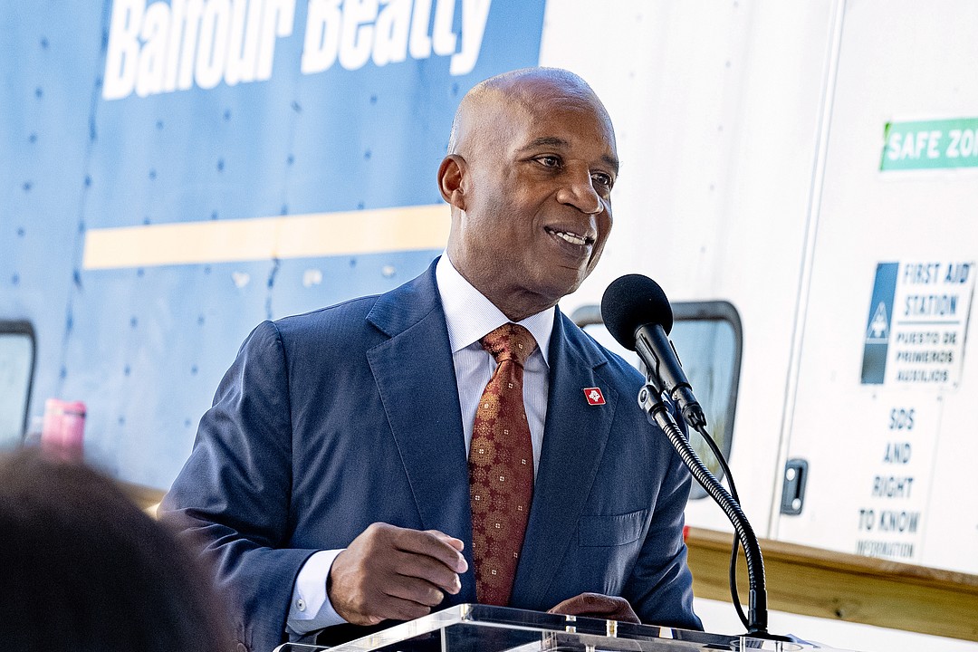 Jacksonville Transportation Authority CEO Nat Ford stepping down