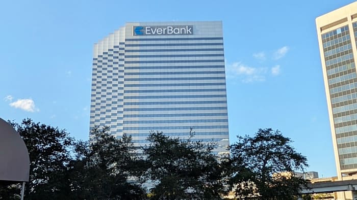 EverBank renews lease to keep HQ in Downtown Jacksonville