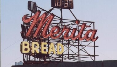 Orlando Sentinel 150: Friday Flashback to Mmmm, Merita Bread sign! – Orlando Sentinel