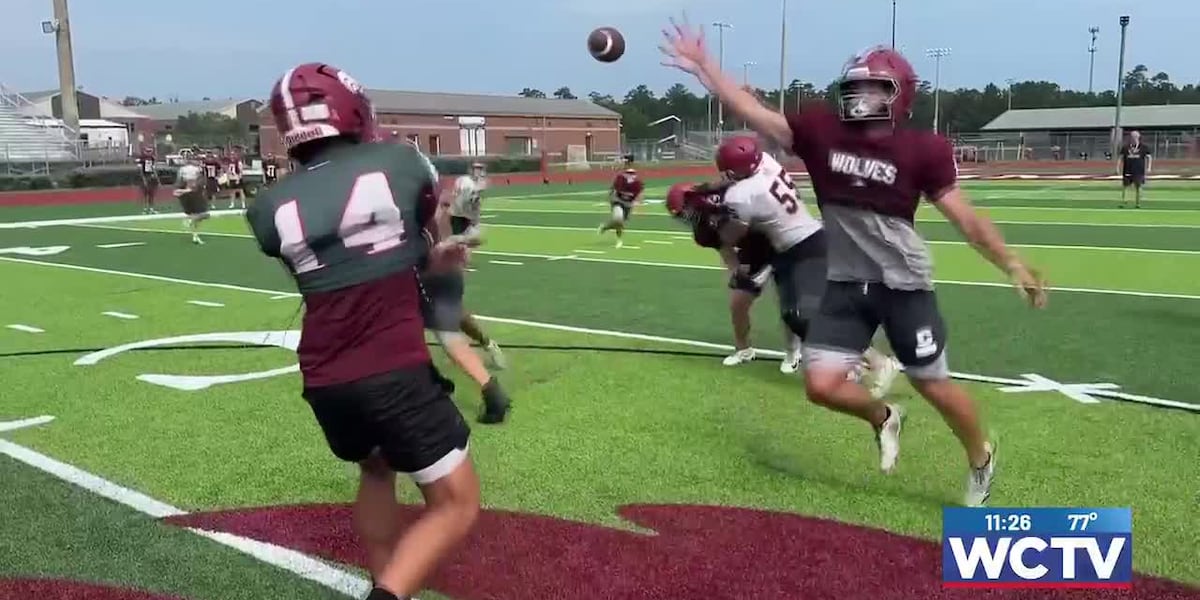Two-A-Days: Chiles gearing up for fall with young team