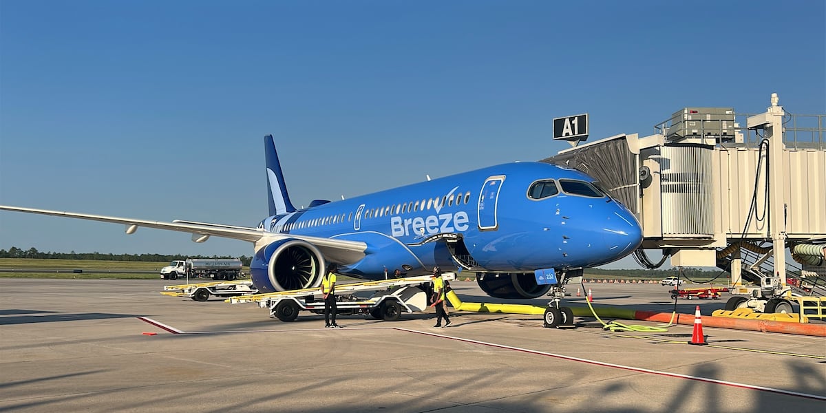 ‘The more options, the better’: Breeze Airways’ first flights take off at Tallahassee airport