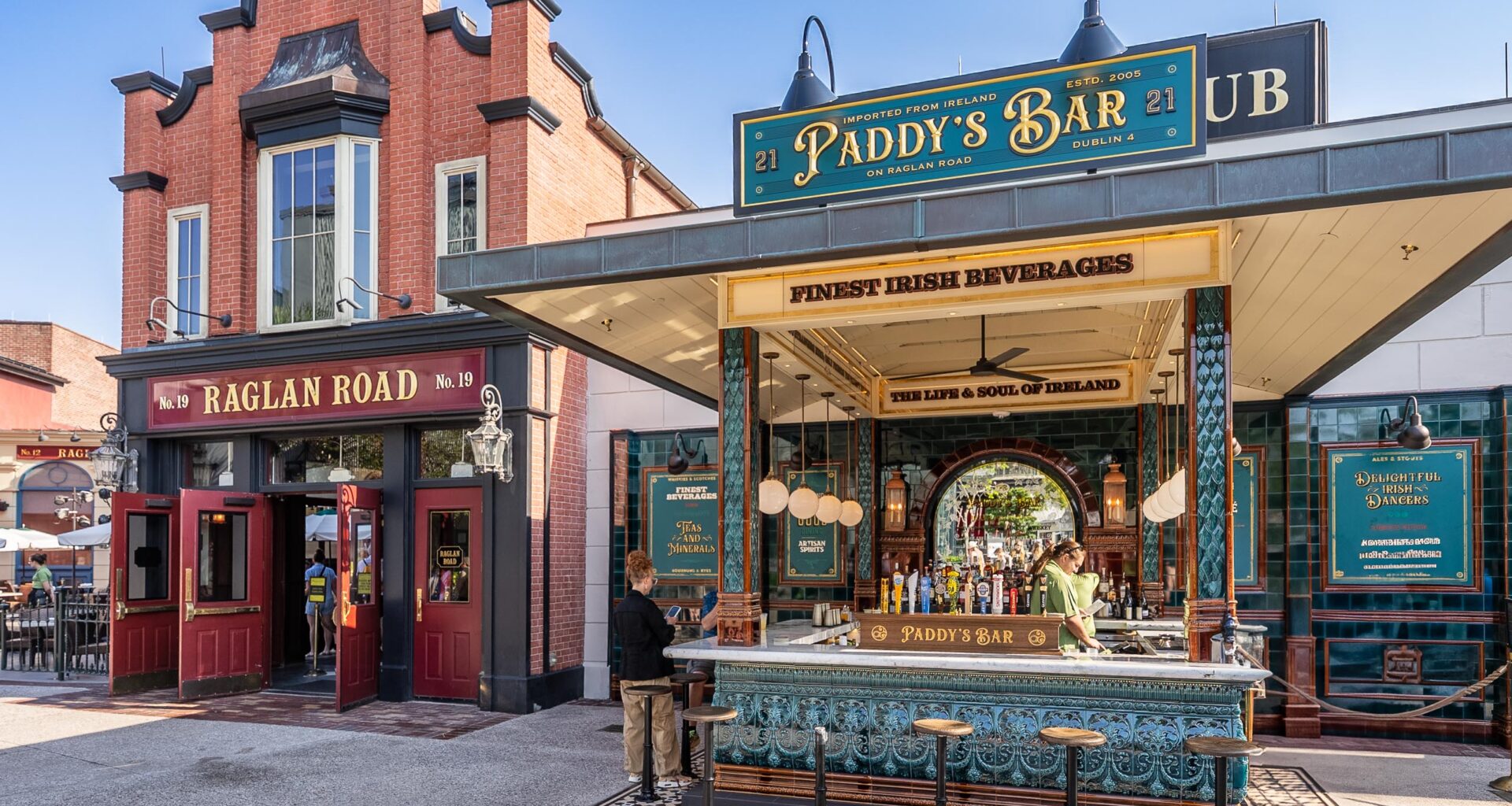 Summer Lovin' at Raglan Road: Discounted Weekday Lunch Deals at Disney Springs