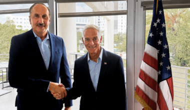 Rick Baker, Charlie Crist.
