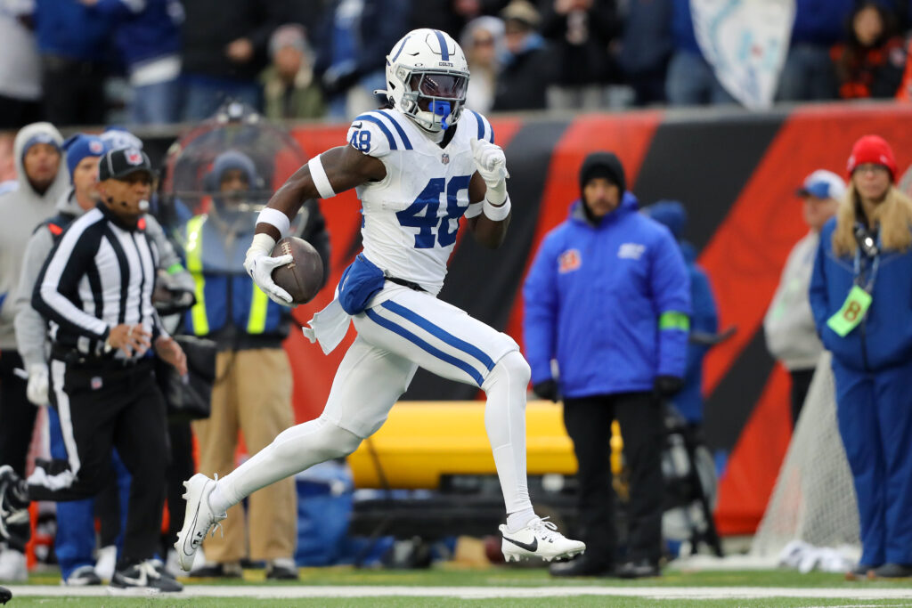 No Room For LB Ronnie Harrison In Miami?