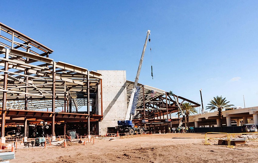 One of the first projects in the nation selected to implement Suffolk Construction’s new Jobsite of the Future operating model is the new concourse building at Southwest Florida International Airport. One of the first projects in the nation selected to implement Suffolk Construction’s new Jobsite of the Future operating model is the new concourse building at Southwest Florida International Airport.