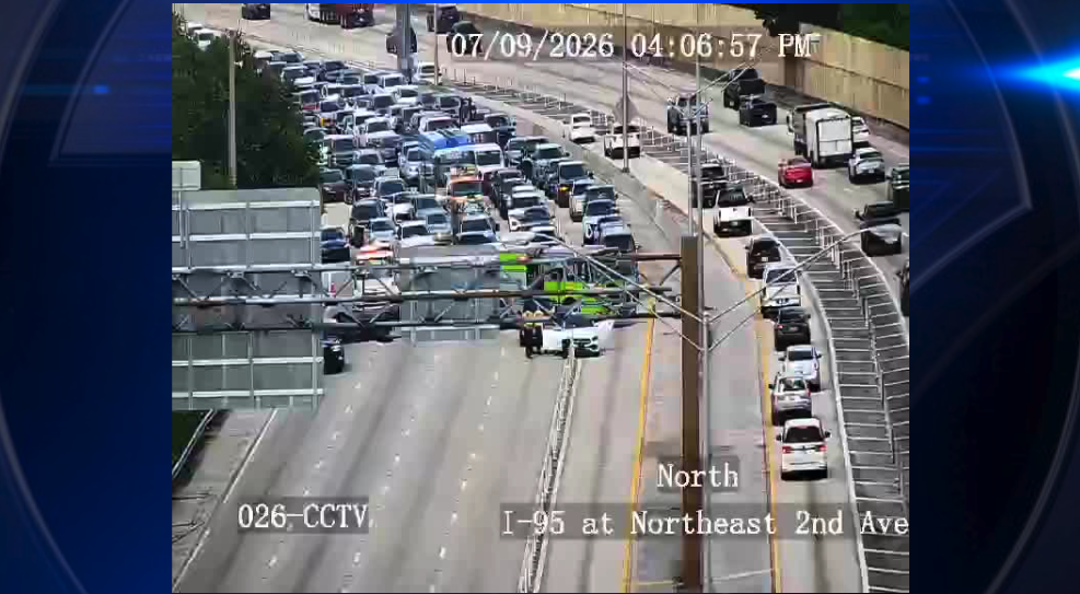 All lanes of I-95 South closed in Miami-Dade after multi-vehicle crash near Miami Gardens Drive - WSVN 7News | Miami News, Weather, Sports