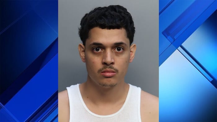 Miami-Dade man’s raps about fraud lead to discovery of beheaded chickens for Santería, cops say