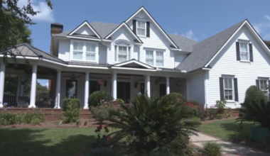 Longwood talks budget, prepares for property tax cuts