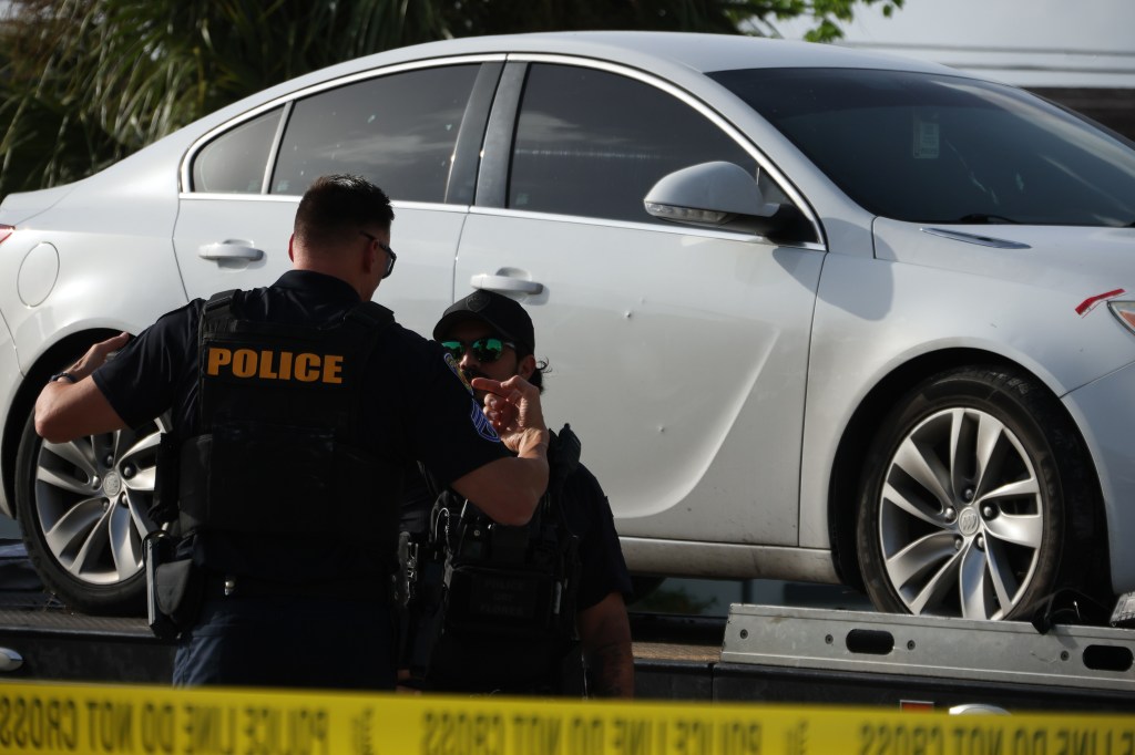 Man found shot to death in car in Fort Lauderdale