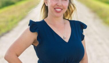 Questionnaire: Nicole Morst, candidate for Broward School Board District 4 – Sun Sentinel