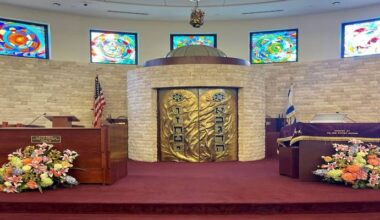 Tour South Florida synagogues during open house events