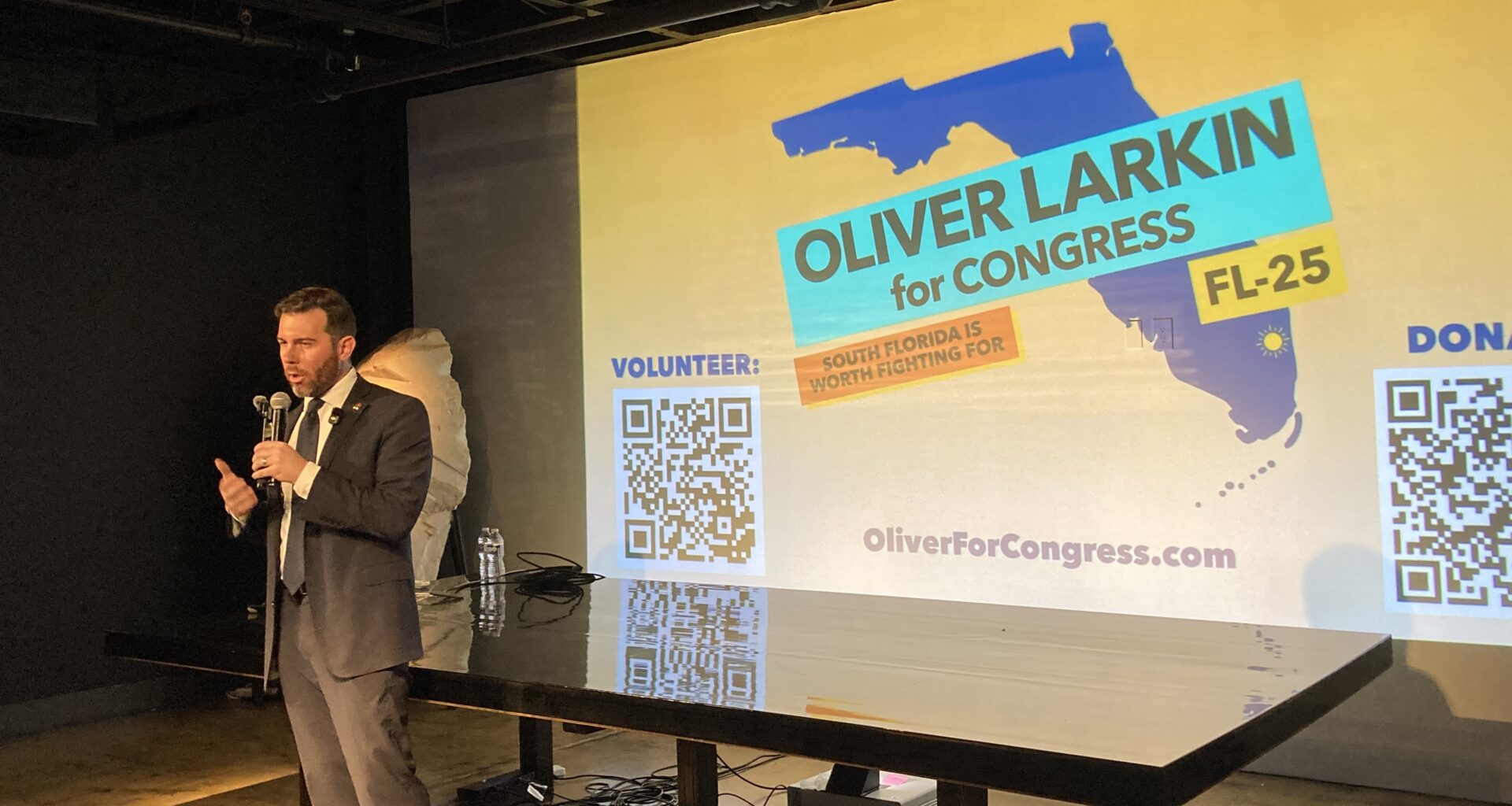 Democratic socialist challenges Moskowitz in Florida primary