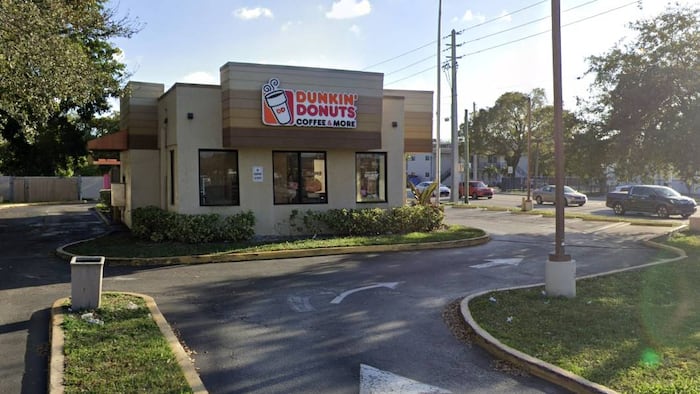 Dead rodent at Dunkin’, 100+ droppings at Victory