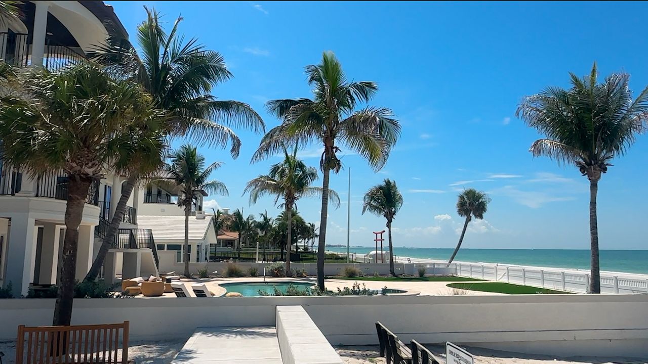 Tampa is leading the nation in luxury home price growth, according to a new Redfin report, highlighting a widening divide between Florida's high-end housing market and the rest of the market.