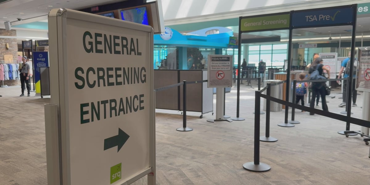 Tampa International to switch to private security screeners under TSA Gold Plus program