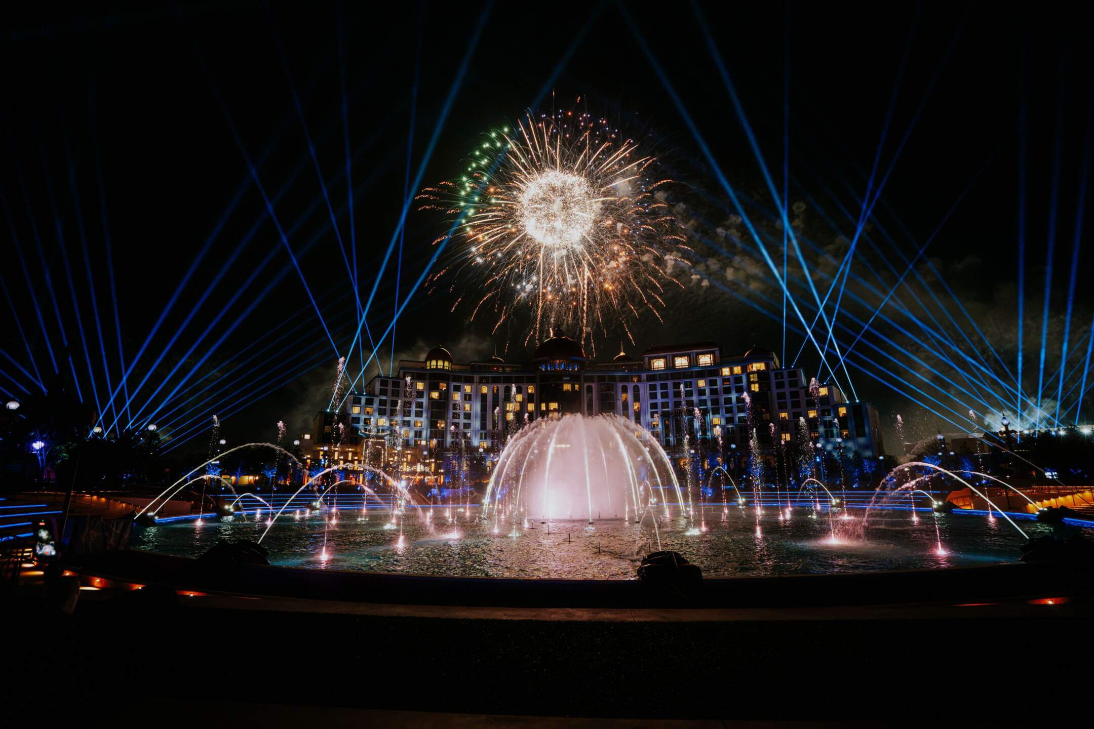 Fountains and lights of Universal Celestial Goodnight in Celestial Park