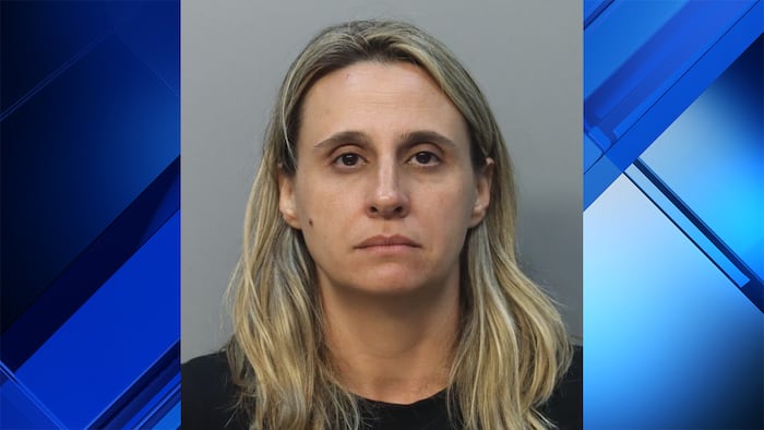 Miami-Dade teacher accused of attacking boyfriend with knife, snatching his cellphone