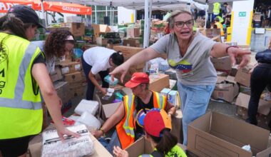 Earthquake aid flows from Florida to Venezuela, as volunteers unite