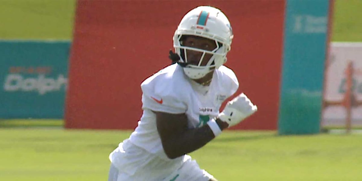 Miami Dolphins training camp: Head coach Jeff Hafley sets the tone with high-intensity day