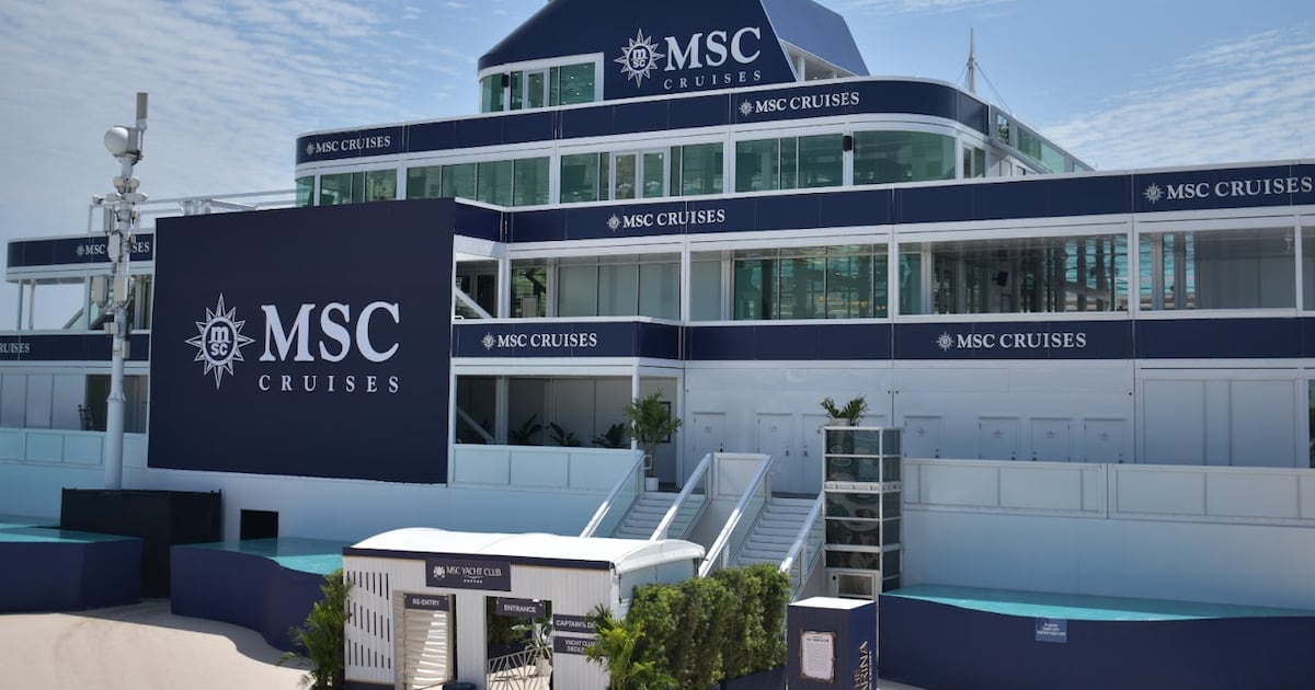 Great Ideas in Temporary and Modular Structures: Super Yacht, F1 Miami Grand Prix