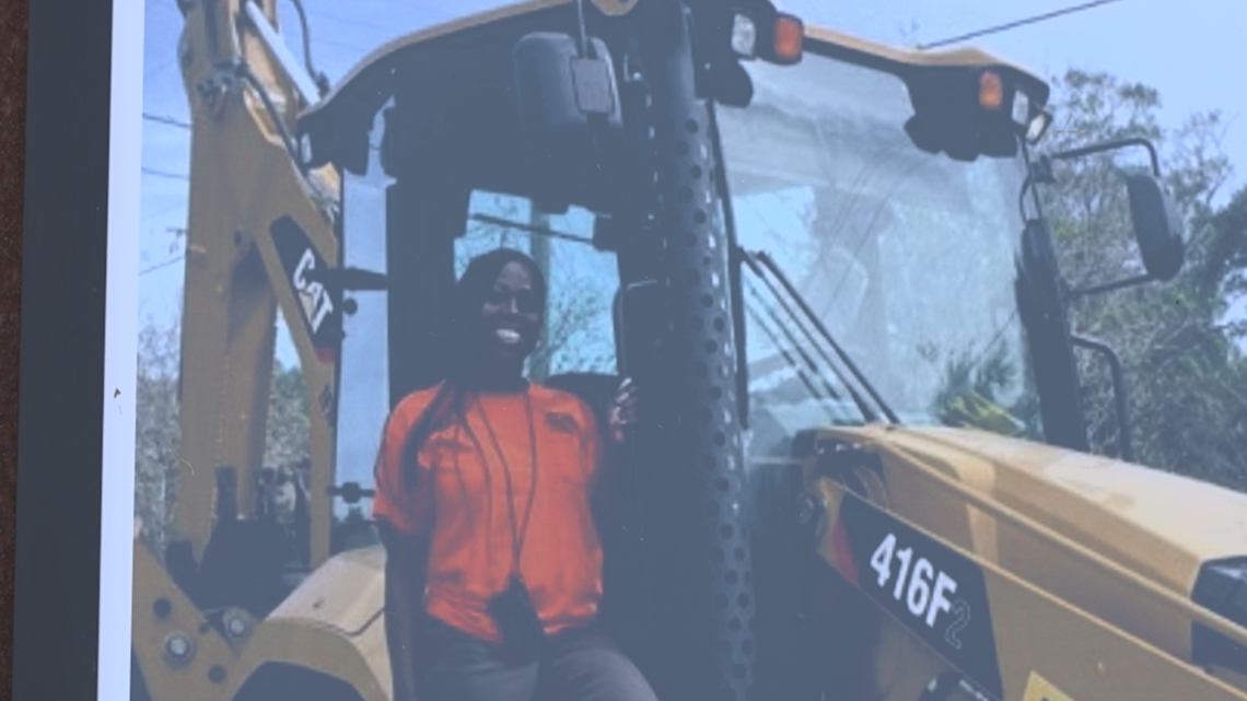 Neighbors remember St. Pete sanitation worker as police investigate domestic-related killing