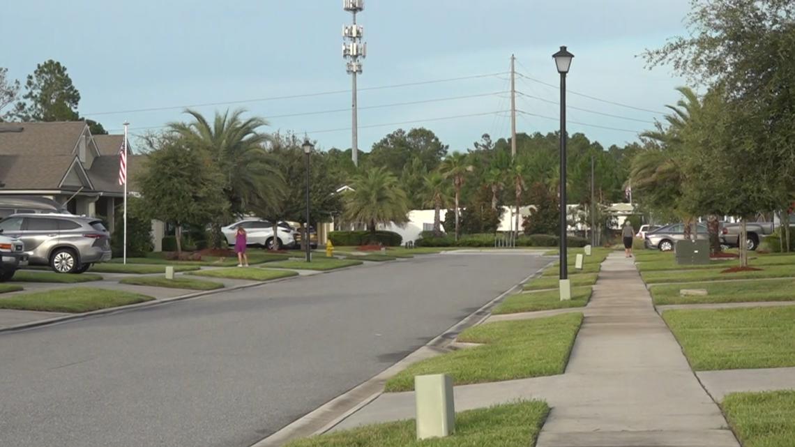 HOA votes to hit Jacksonville neighbors with $1,000 assessment in home dispute