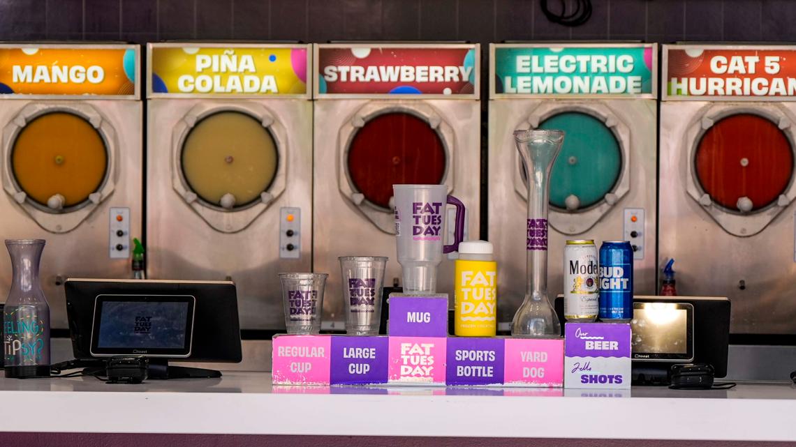 Fat Tuesday setting up shop in Jacksonville's Five Points neighborhood