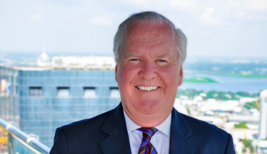 'He has always had our backs': Tampa PBA back Bob Buckhorn for Tampa Mayor