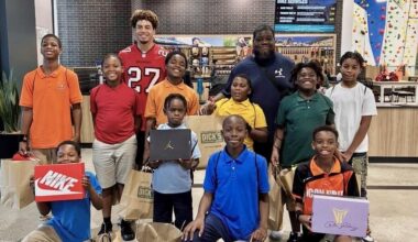 TODAY: Buccaneers Star Hosting Free Football Clinic At Jackson Heights