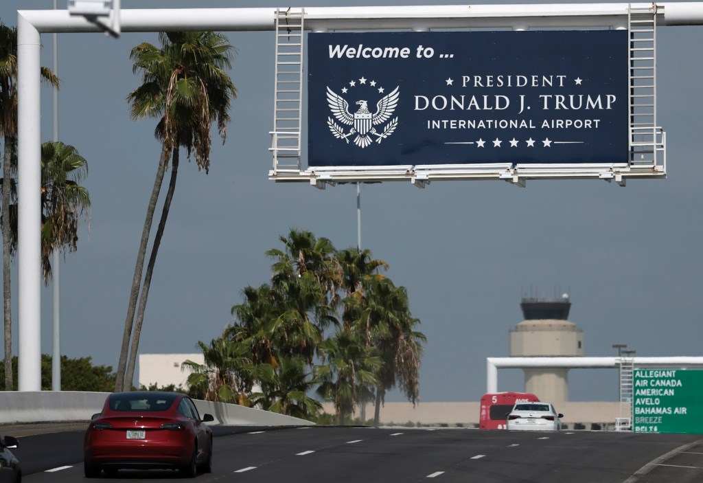 Florida air travelers won't get free passes to avoid Trump airport: United