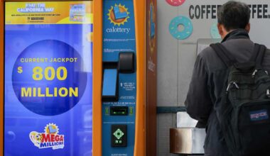 Mega Millions ticket holder in Florida wins $800 million jackpot