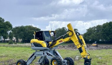 Tampa unveils second "Spyder" Machine and Provides Ditch Grading Update