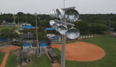 Aging lights threaten scheduling of Safety Harbor Little League season for more than 400 players