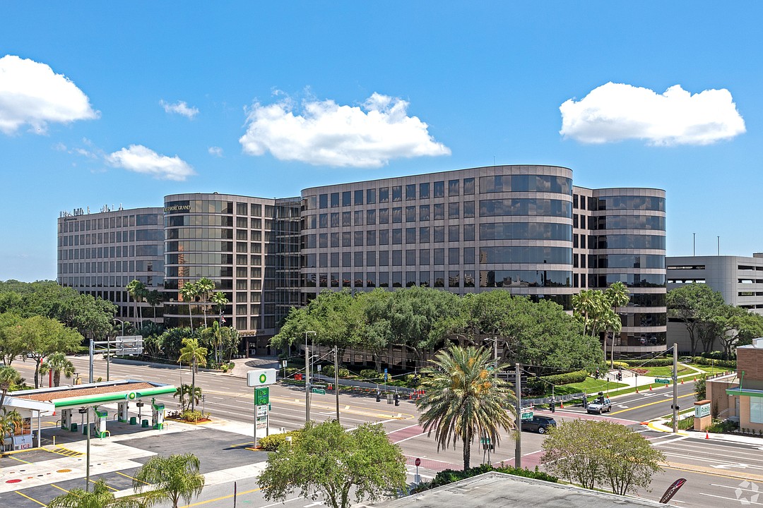 Miami bank opens new regional headquarters in Tampa