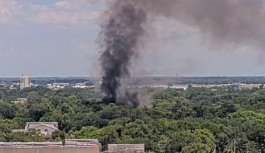 Crews respond to house fire near downtown Orlando