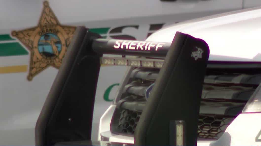 2 children injured when Orange County deputy's gun goes off during cleaning, sheriff's office says