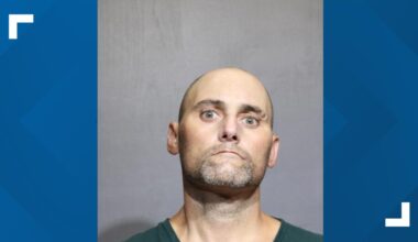 Man dies inside Duval County jail awaiting transfer to Clay County