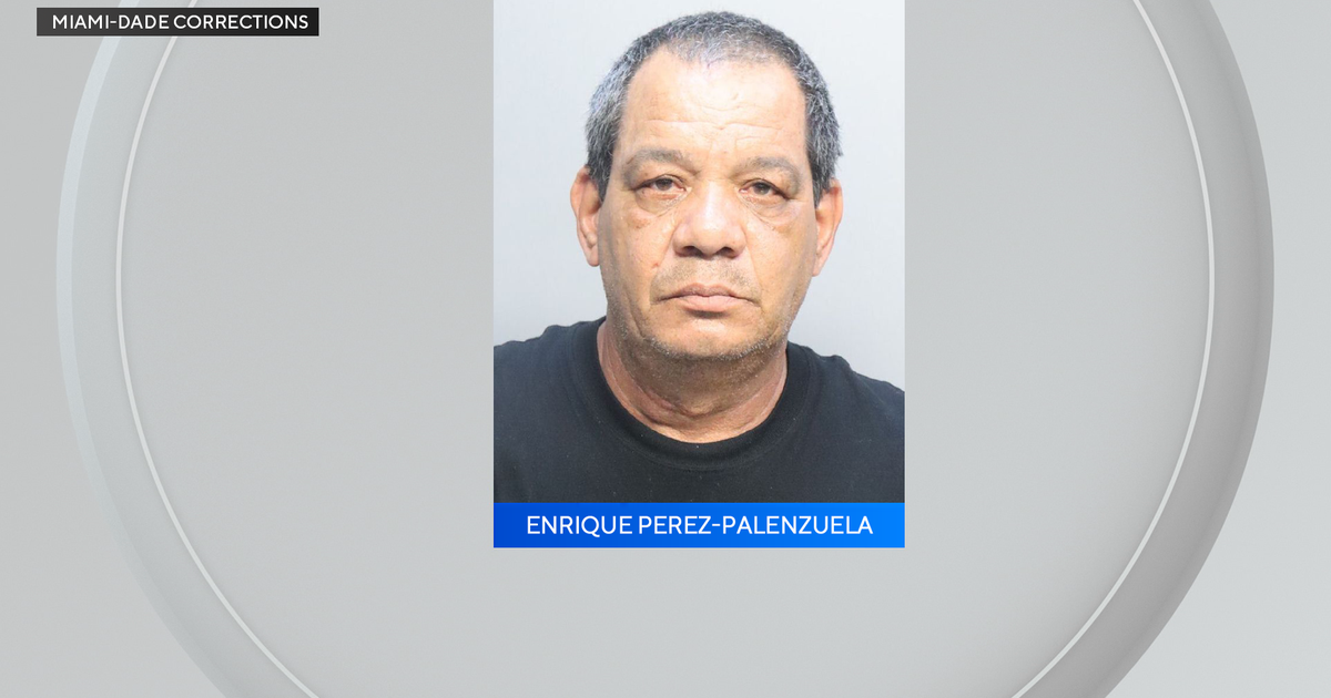 Miami-Dade deputies arrest man for impersonating police officer with sirens, lights and prisoner compartment in car