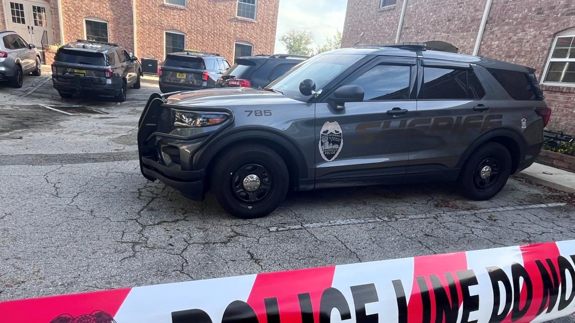 JSO investigating deadly stabbing at condo on Atlantic Boulevard