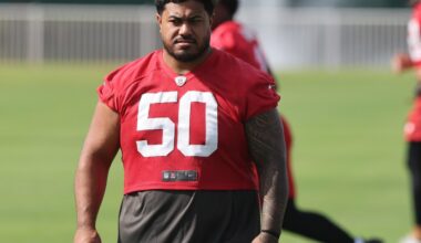Reports: Vita Vea requests trade out of Tampa Bay