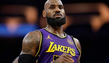 Golden State Warriors v Los Angeles Lakers