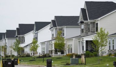 Judge to hear lawsuit on Florida property tax amendment
