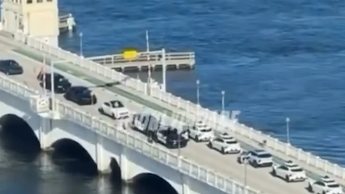Waymo Robotaxis Stop Traffic on Miami's Venetian Causeway, Again