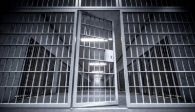 Jacksonville bank robber gets 2nd trip to federal prison, 20-year sentence
