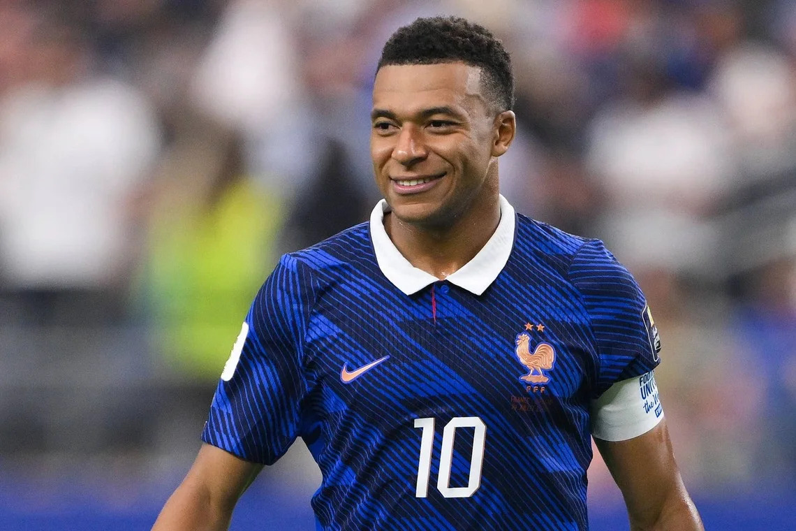 Mbappe seen partying at Miami nightclub. So, who was his date?