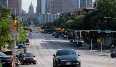 Tesla expands robotaxi service to Orlando, Tampa ahead of earnings