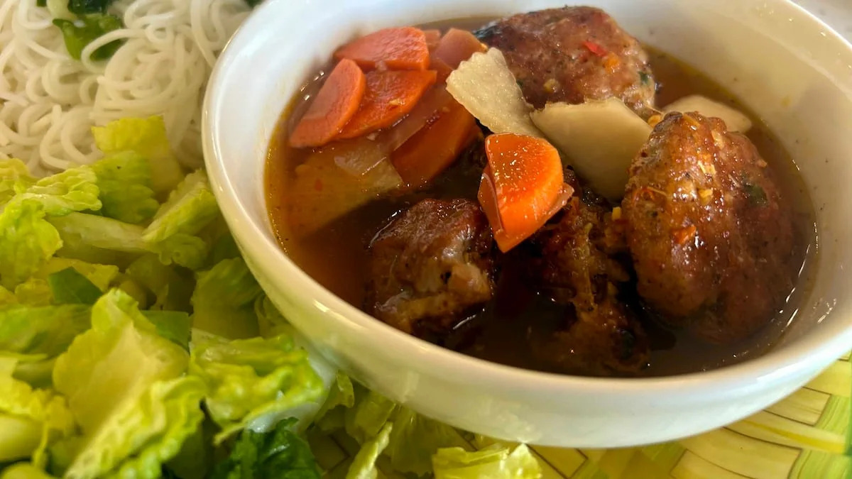 Where we’re eating: Pho Huong, Streetlight Taco and more Tampa spots