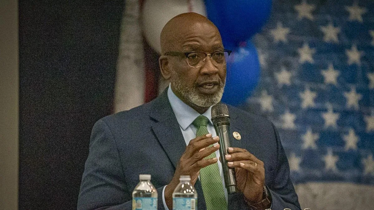 Mayor Welch arrives long after an emergency. That’s a problem