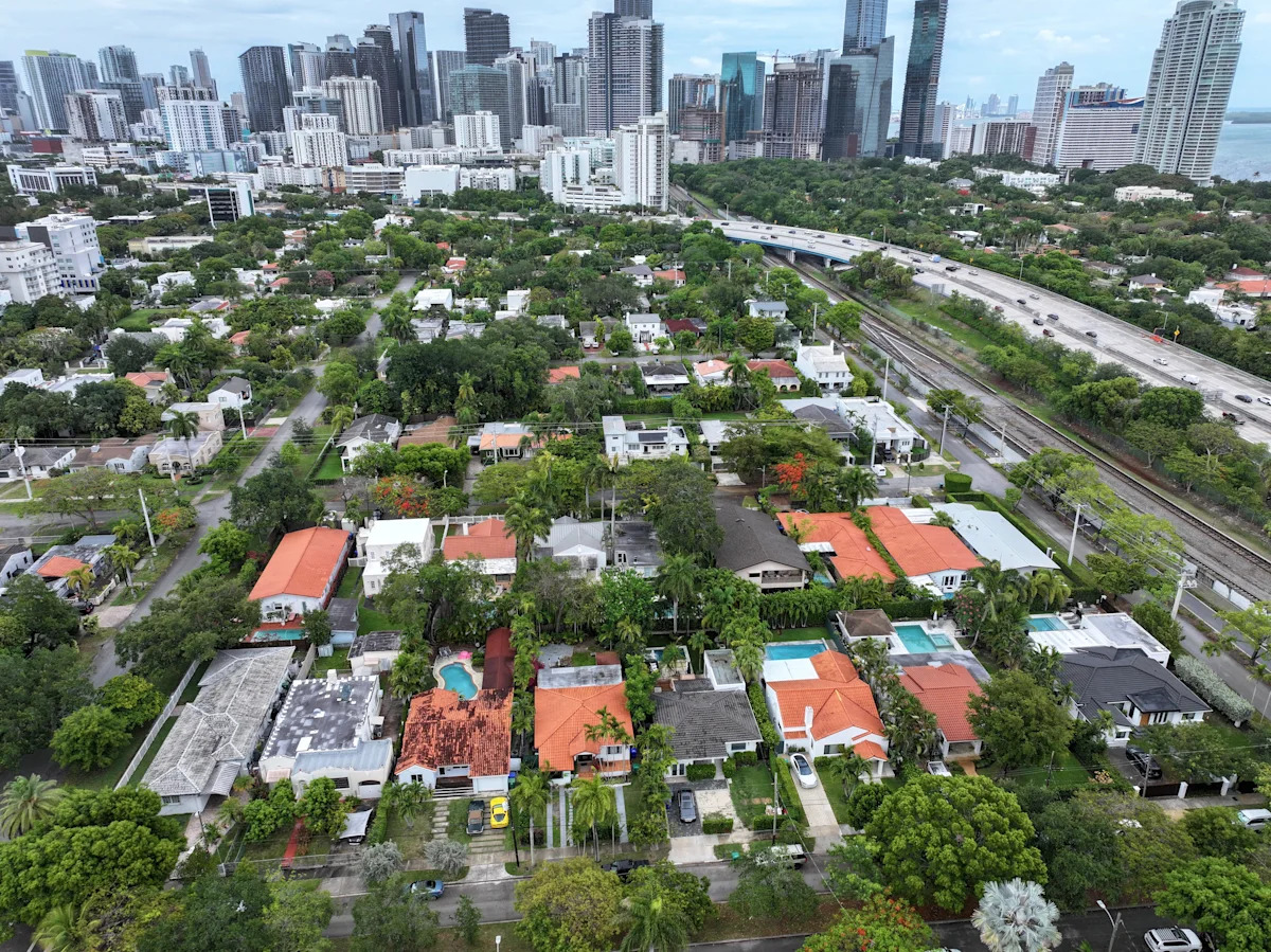 Miami-Fort Lauderdale 'very unaffordable' for young homebuyers, survey shows